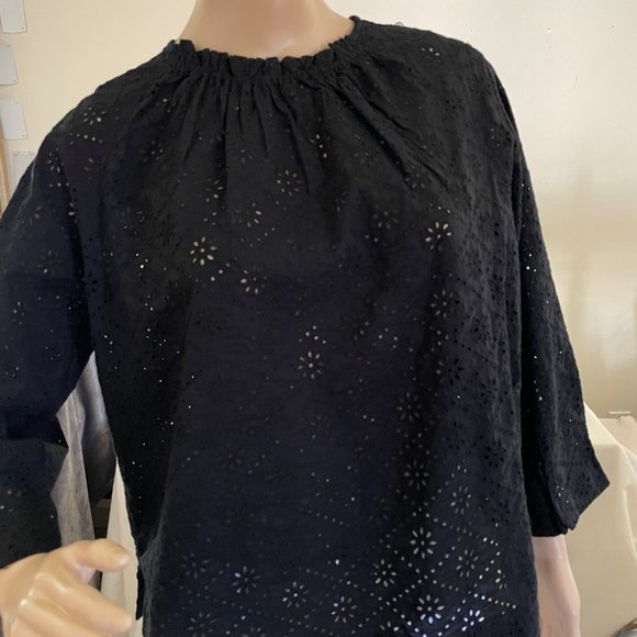 Gap Black Eyelet Cotton Blouse for Women Sz XS New 3/4 Length Sleeve - Picture 6 of 13
